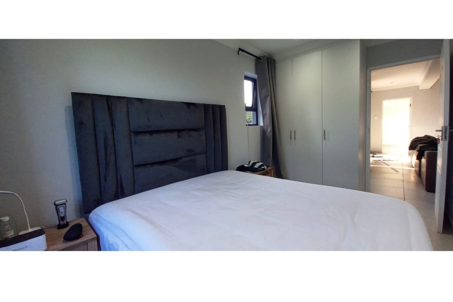 To Let 4 Bedroom Property for Rent in Westhill Western Cape